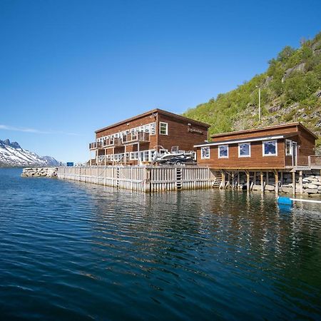 Ersfjordbotn Brygge Aparthotel Exterior photo